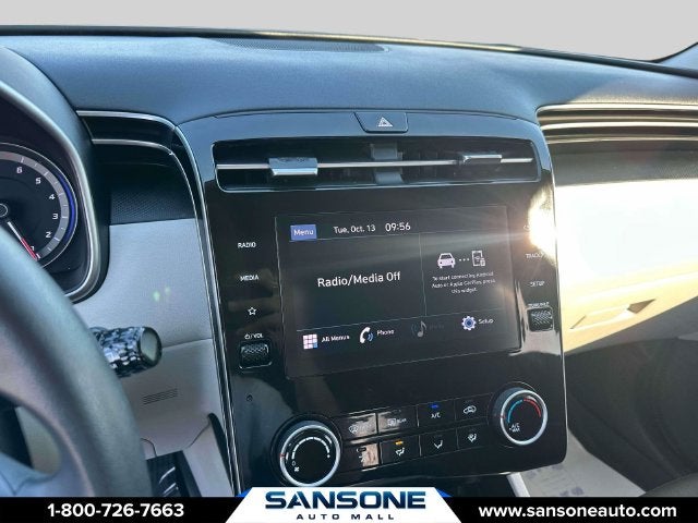 2023 Hyundai TUCSON SE