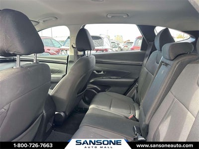 2022 Hyundai TUCSON SE