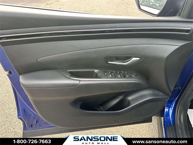 2022 Hyundai TUCSON SE