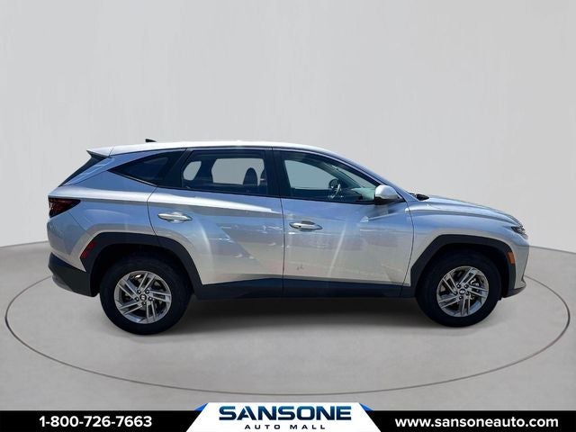 2025 Hyundai TUCSON SE