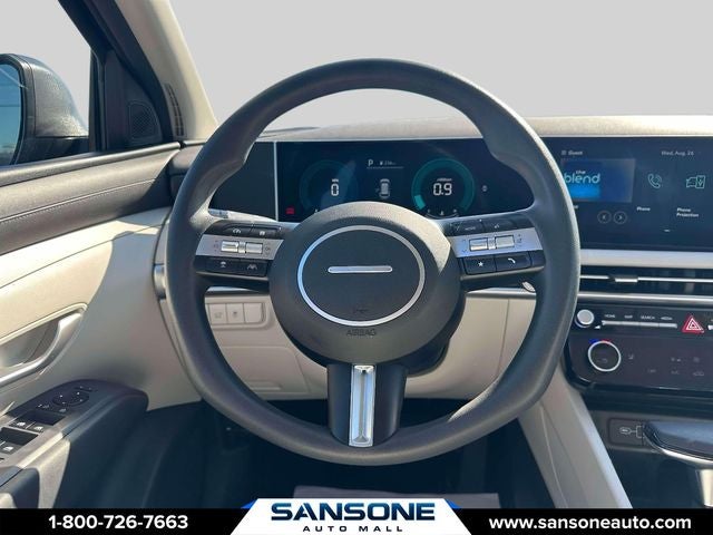 2025 Hyundai TUCSON SEL