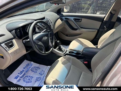 2016 Hyundai ELANTRA SE