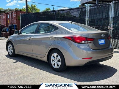 2016 Hyundai ELANTRA SE