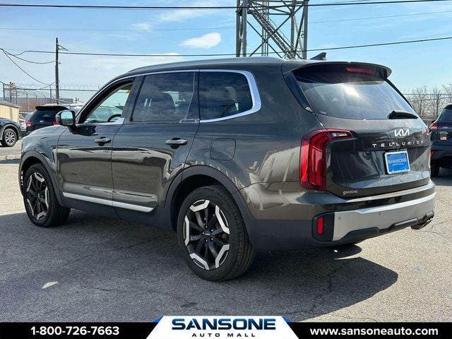 2023 Kia Telluride S