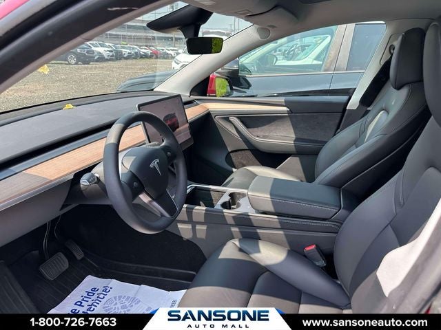 2024 Tesla Model Y Long Range