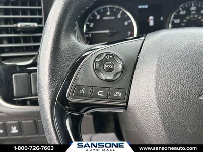 2020 Mitsubishi Outlander SE