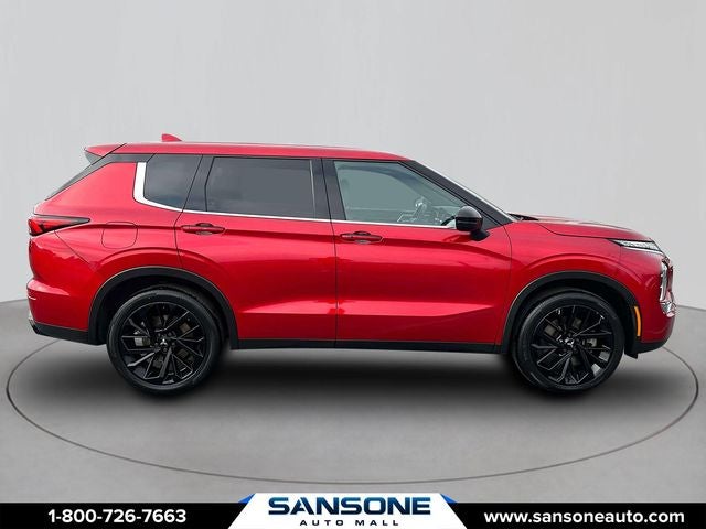 2022 Mitsubishi Outlander Black Edition