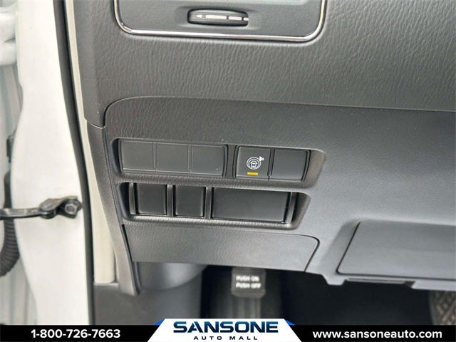 2024 Nissan Armada SV