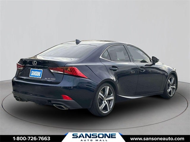 2018 Lexus IS 300