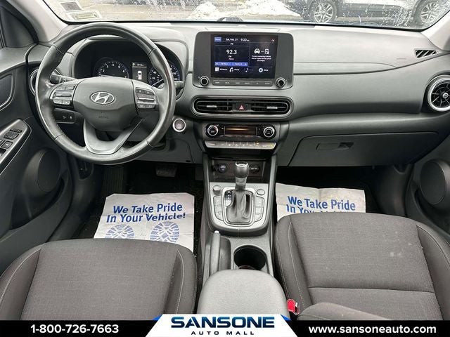 2022 Hyundai KONA SEL