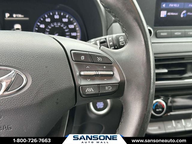 2022 Hyundai KONA SEL