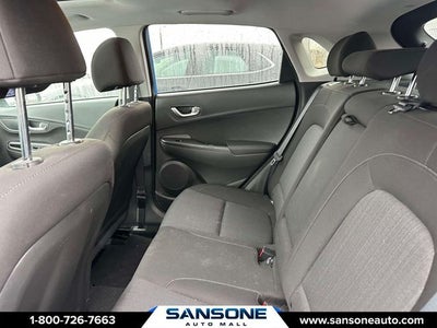 2022 Hyundai KONA SEL