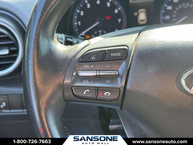 2021 Hyundai KONA SEL Plus