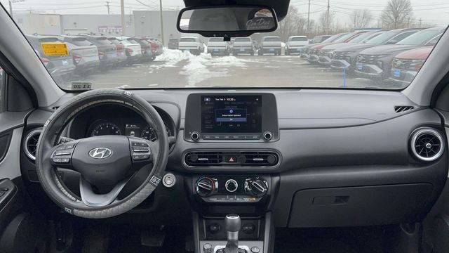 2022 Hyundai KONA SEL