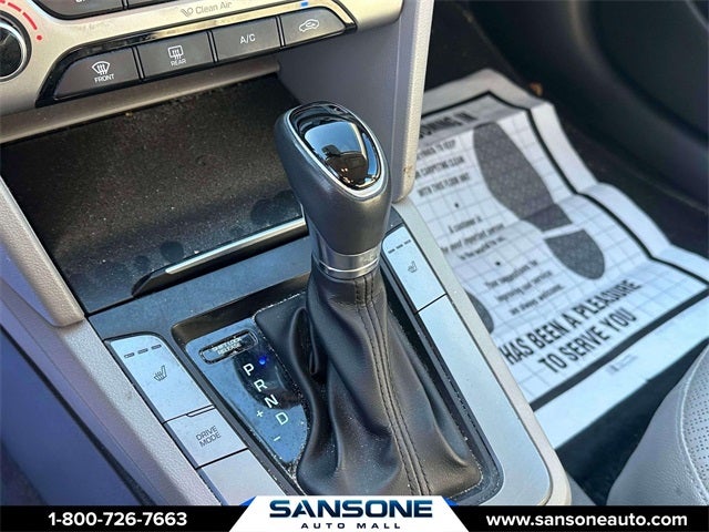 2017 Hyundai ELANTRA Limited