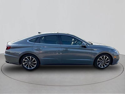 2022 Hyundai SONATA Limited