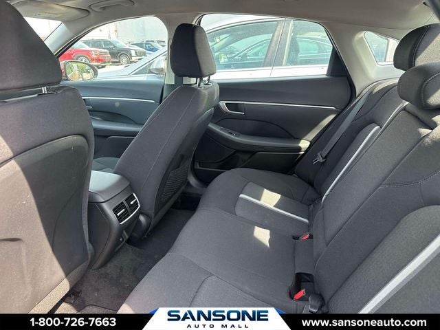 2025 Hyundai SONATA HYBRID SEL
