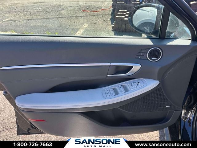 2024 Hyundai SONATA HYBRID Limited
