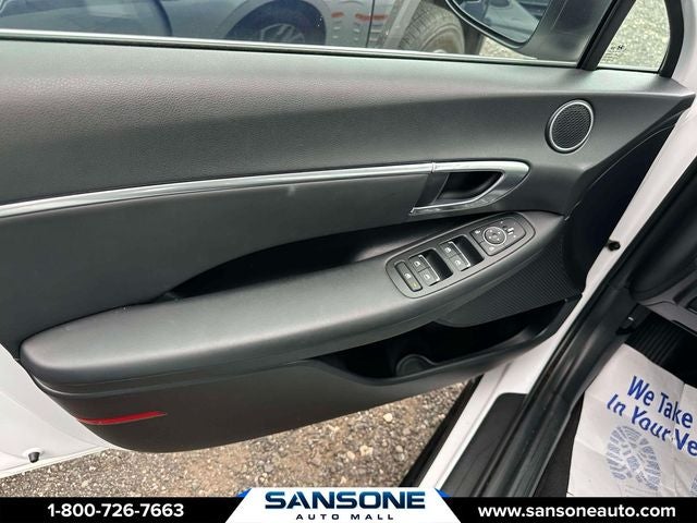 2022 Hyundai SONATA SEL