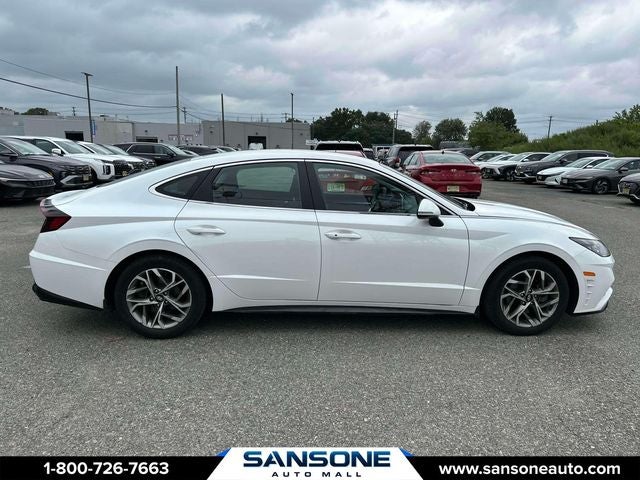 2022 Hyundai SONATA SEL