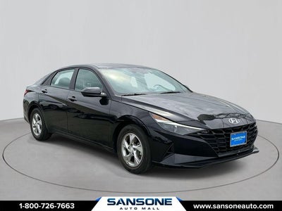 2023 Hyundai ELANTRA SE
