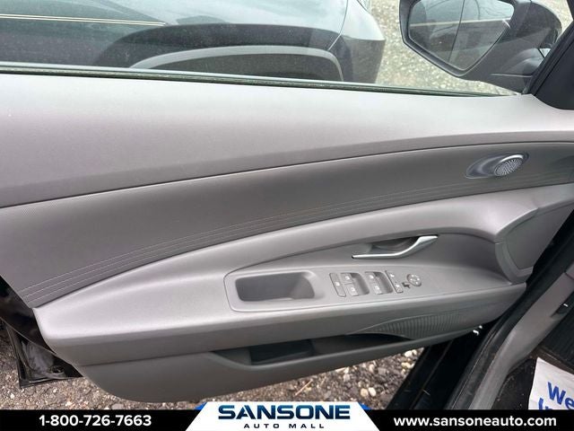 2023 Hyundai ELANTRA SE