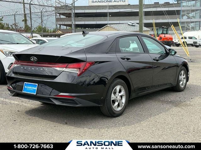 2023 Hyundai ELANTRA SE