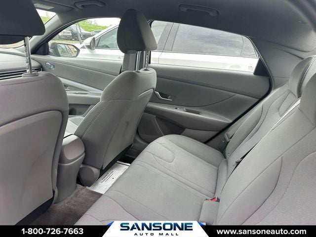 2023 Hyundai ELANTRA SE