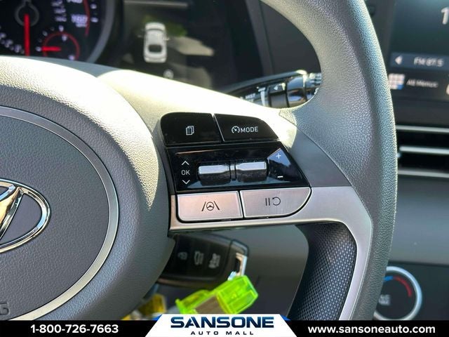 2023 Hyundai ELANTRA SE