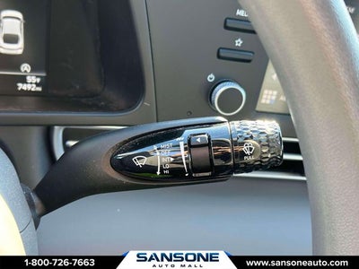 2023 Hyundai ELANTRA SE