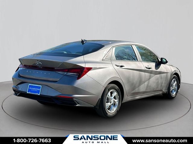 2023 Hyundai ELANTRA SE