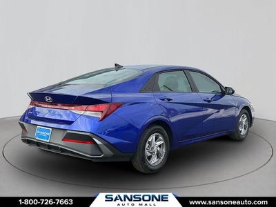 2024 Hyundai ELANTRA SE