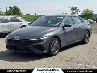 2024 Hyundai ELANTRA SEL