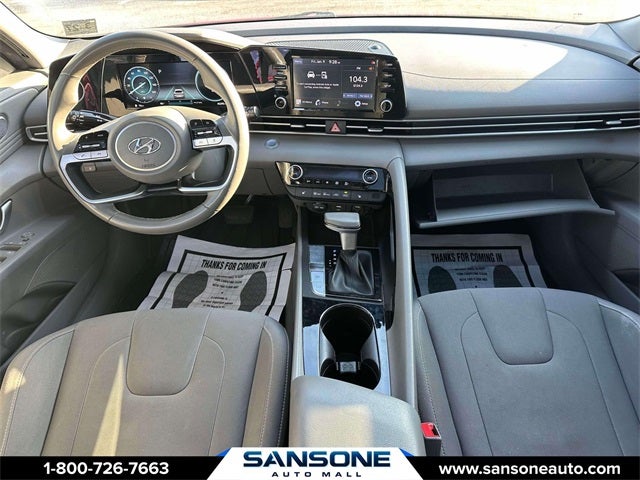 2022 Hyundai ELANTRA SEL