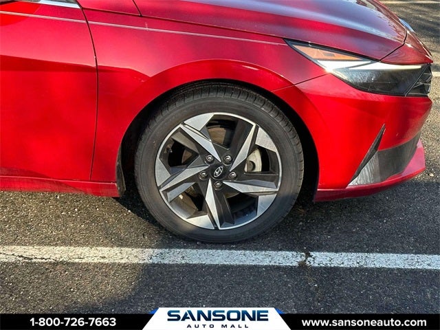 2022 Hyundai ELANTRA SEL