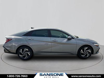 2025 Hyundai ELANTRA SEL Convenience