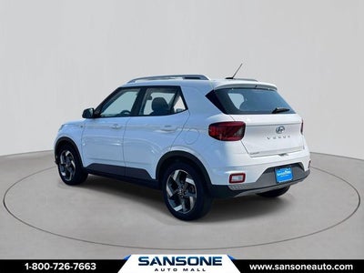 2024 Hyundai VENUE SEL