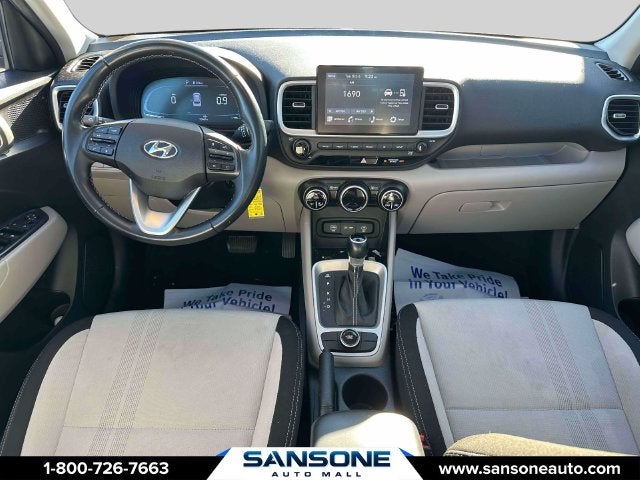 2023 Hyundai Venue SEL - Photo 10