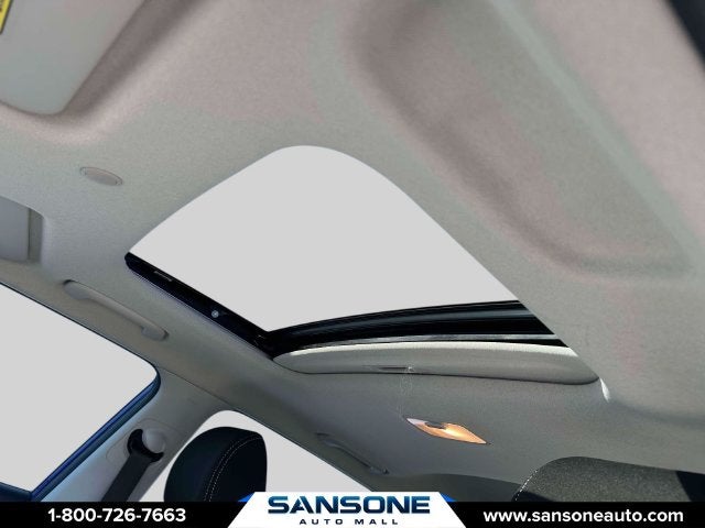 2023 Hyundai Venue SEL - Photo 15