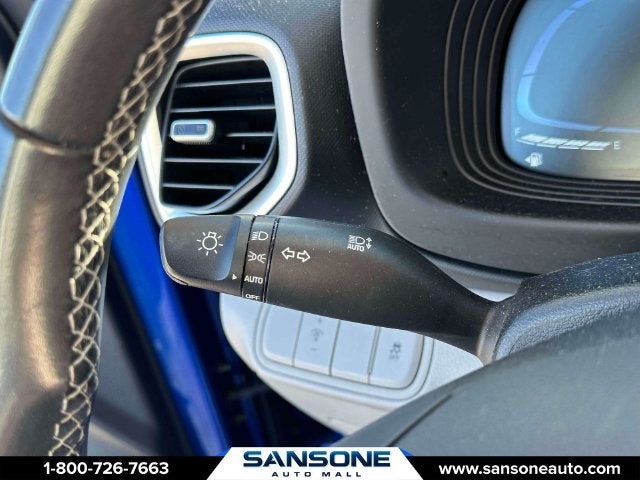 2023 Hyundai Venue SEL - Photo 19