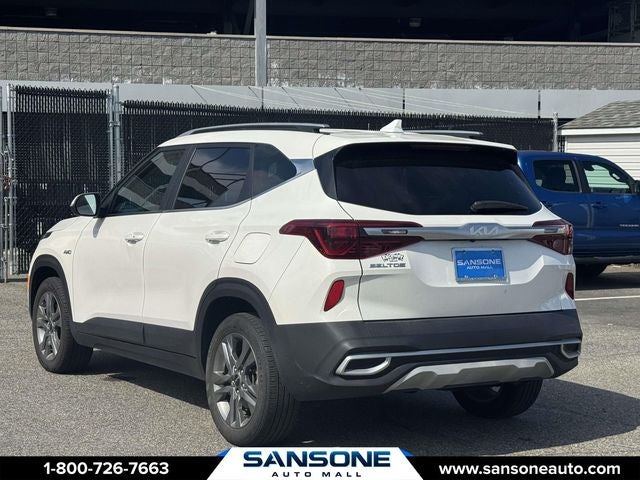 2023 Kia Seltos S