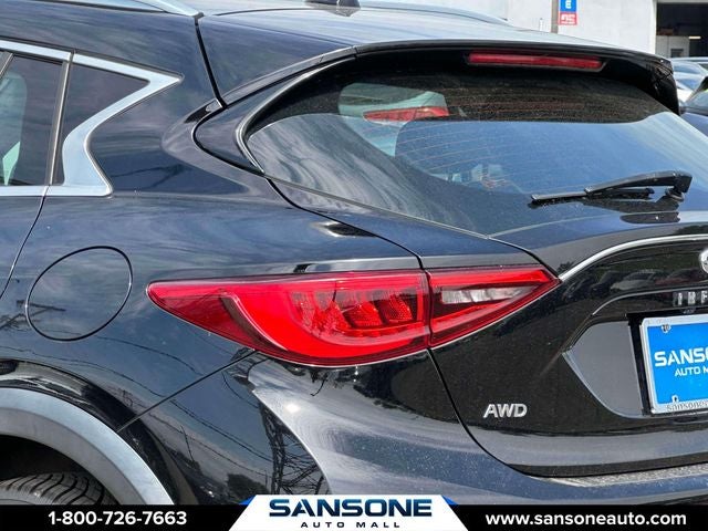 2018 INFINITI QX30 ESSENTIAL