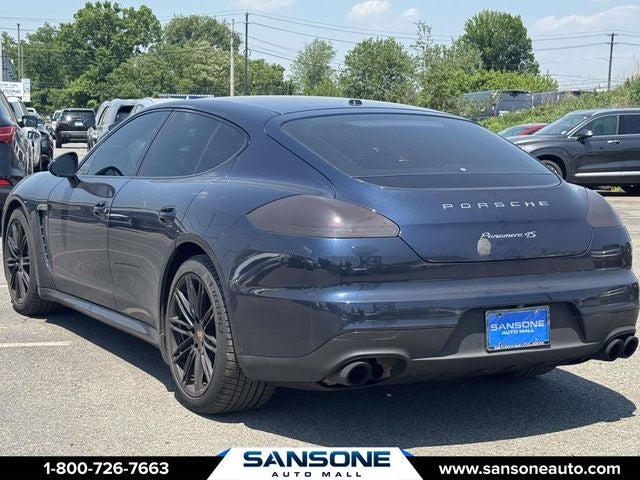 2016 Porsche Panamera 4S