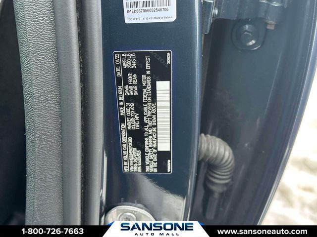 2022 Volvo XC40 R-Design